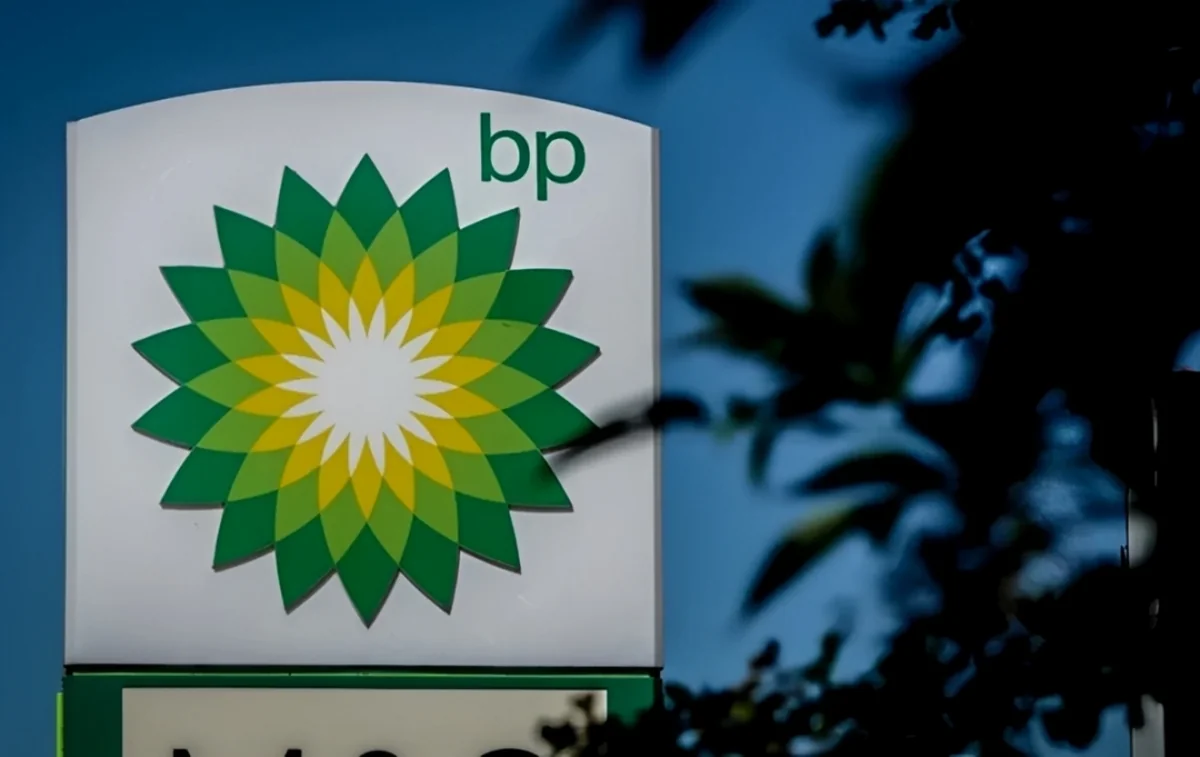 BP yeni ikiseqmentli biznes strukturuna keçəcək