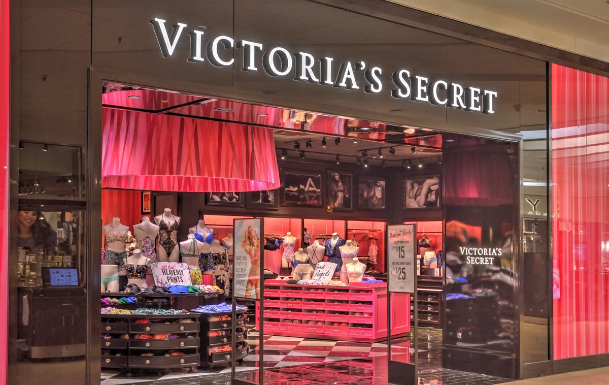 Victoria’s Secret səhmləri bir gündə təxminən 50% bahalaşdı