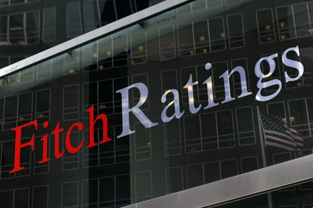 Neft böhranı Fitch-in dünya iqtisadiyyatı proqnozlarını aşağı saldı