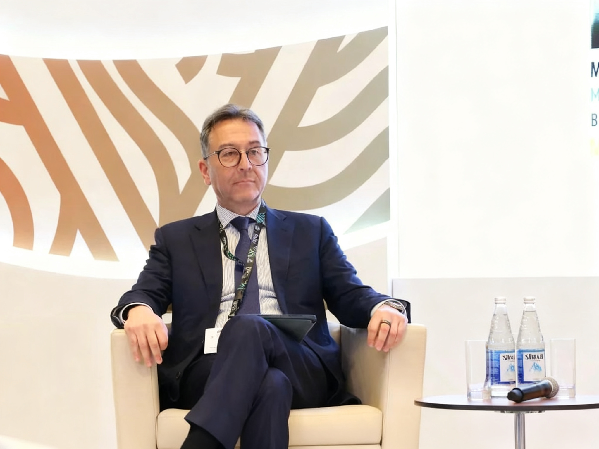 SOCAR vitse-prezidenti: “Yaşıl hidrogen” layihələrinin hələ müsbət texniki-iqtisadi əsaslandırması yoxdur, lakin işlər davam edir